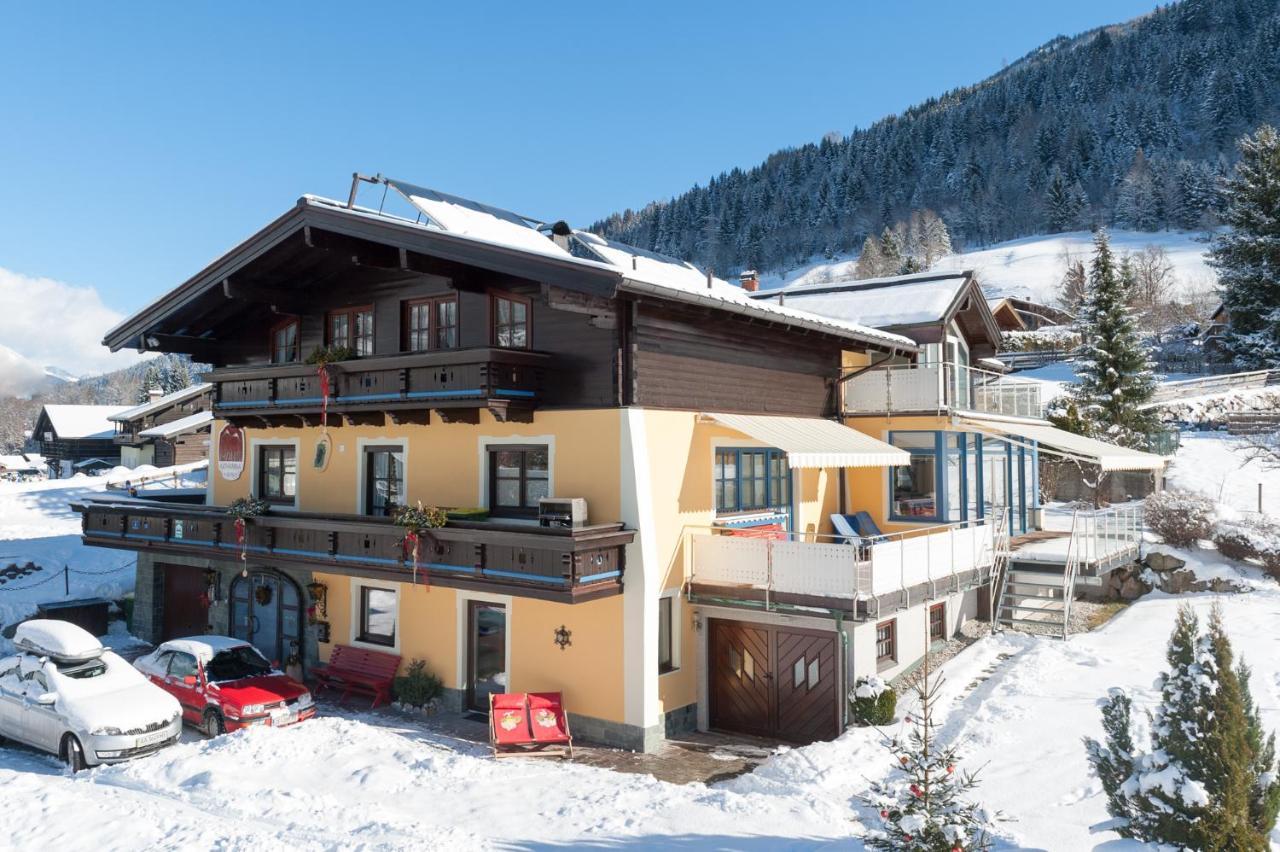 Haus Katharina Apartment Kaprun Bagian luar foto
